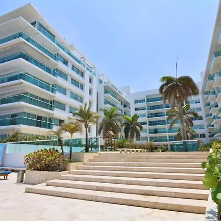 Apartamento Edificio Con Piscina Frente Al Mar Con Excelente Ubicación Piso 4