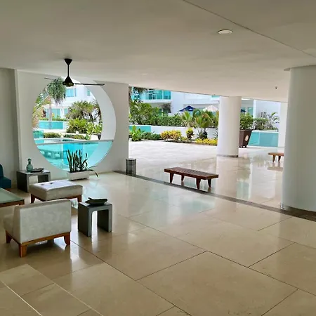 Apartamento Edificio Con Piscina Frente Al Mar Con Excelente Ubicación Piso 4 Cartagena