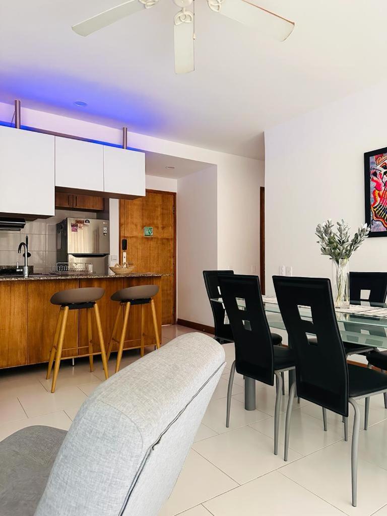 Apartamento 2 Alcobas Vista Al Mar En La Boquilla Cartagena