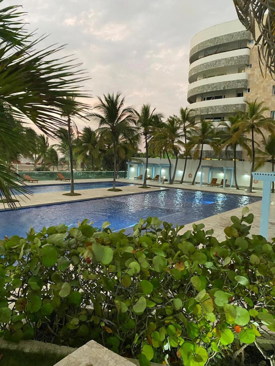 Edificio Con Piscina Frente Al Mar Con Excelente Ubicación Piso 4 * Cartagena